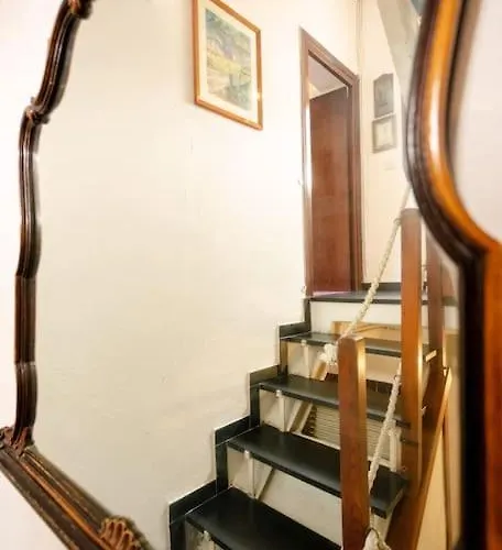 Feriehus 5 Terre, Tellaro: Casa Del Poeta Tellaro