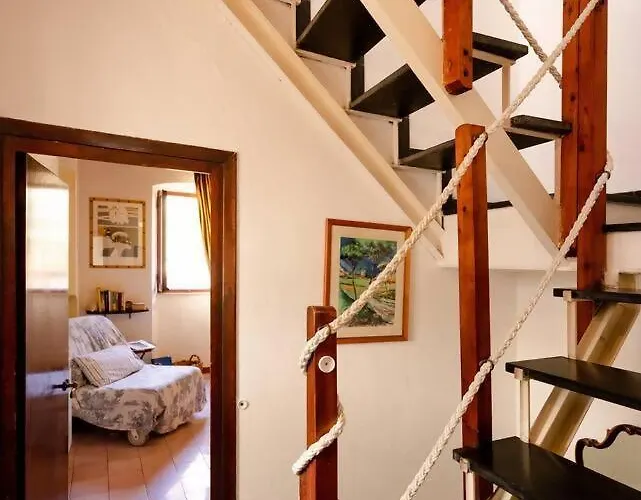 5 Terre, Tellaro: Casa Del Poeta *