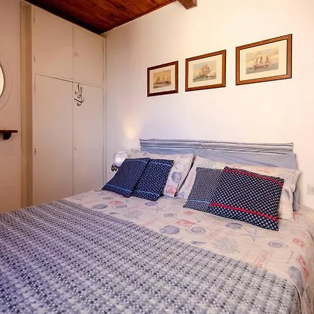 Дом отдыха Tellaro, Casa Del Poeta Телларо