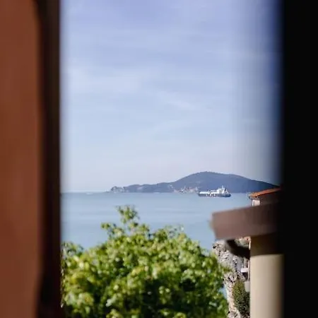 Дом отдыха Tellaro, Casa Del Poeta Телларо