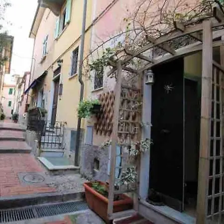 Tellaro, Casa Del Poeta * Телларо