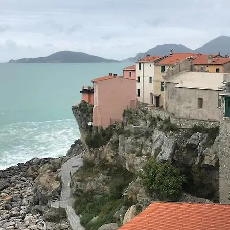 Dom wakacyjny Tellaro, Casa Del Poeta *