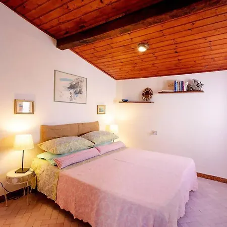 5 Terre, Tellaro: Casa Del Poeta