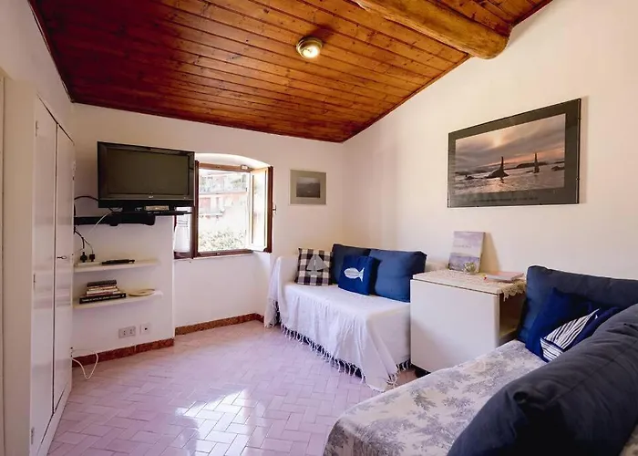 5 Terre, Tellaro: Casa Del Poeta *